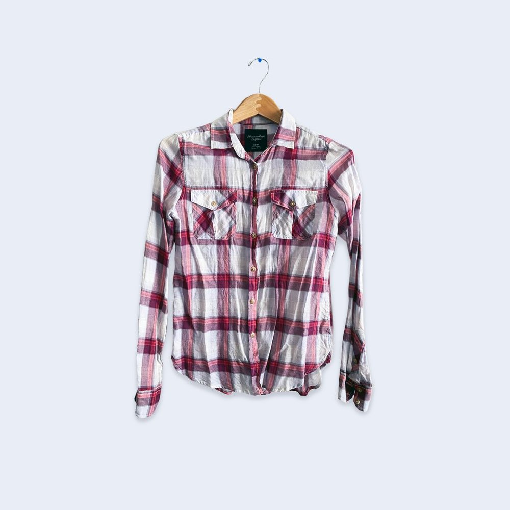 AMERICAN EAGLE Purple Plaid Flannel